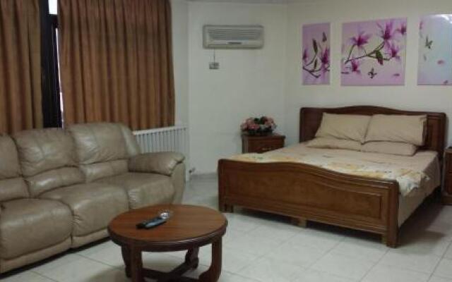 Al Amera Hotel Apartment