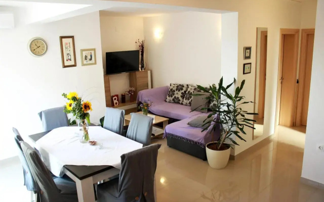 Apartment Ivan