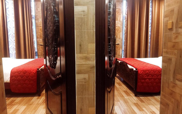 Hyders Park - The Luxury Hotel