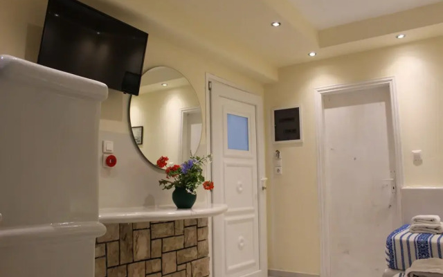 Sea View Studios Apartments