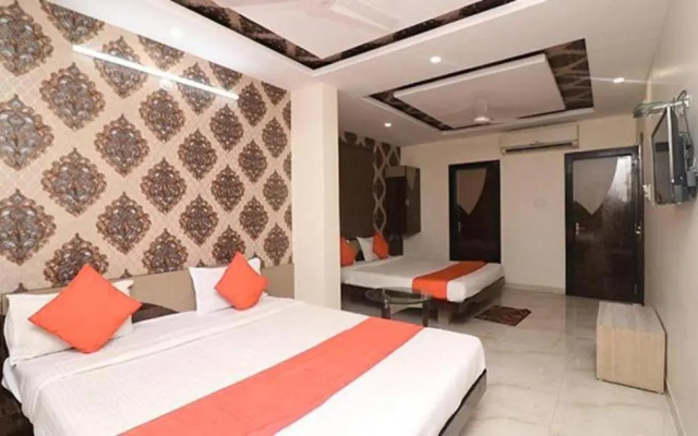 Fabhotel Shree Regency