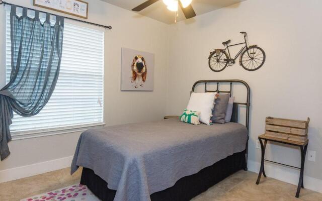 Fredericksburg Fun - All Four Units 101