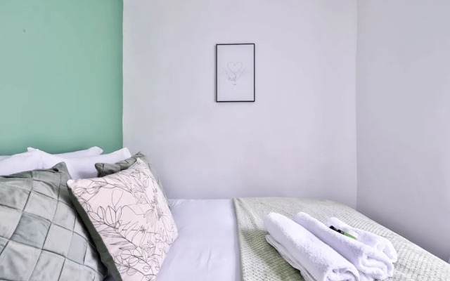 Urban Central 2 Bed House