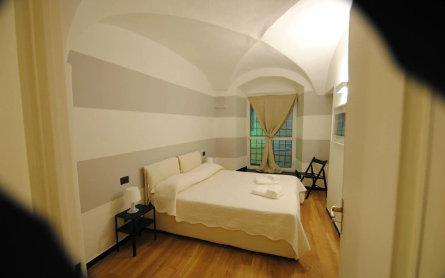 New Apartament in historical Genoa center