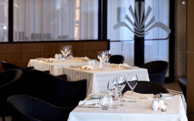 Santa Eulália Suite Hotel & SPA