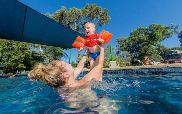 Shepparton Holiday Park and Village