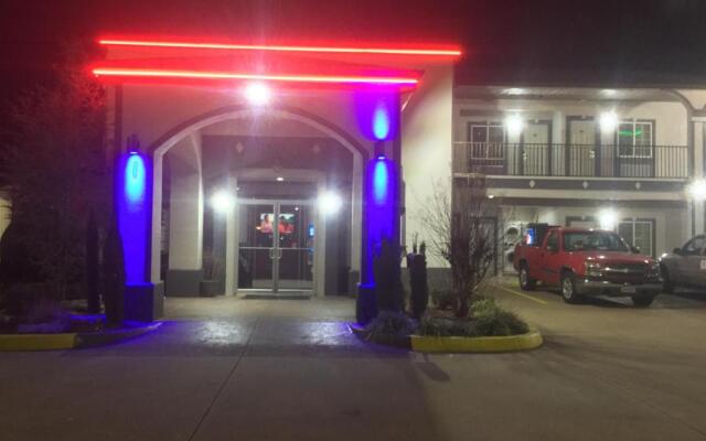 Muskogee Inn And Suites