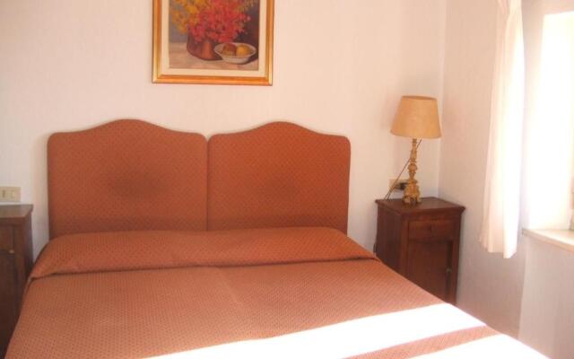 3 Esse Country House
