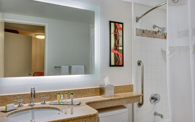 DoubleTree Suites by Hilton Phoenix
