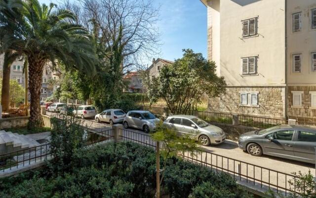 Central Jardin Guesthouse