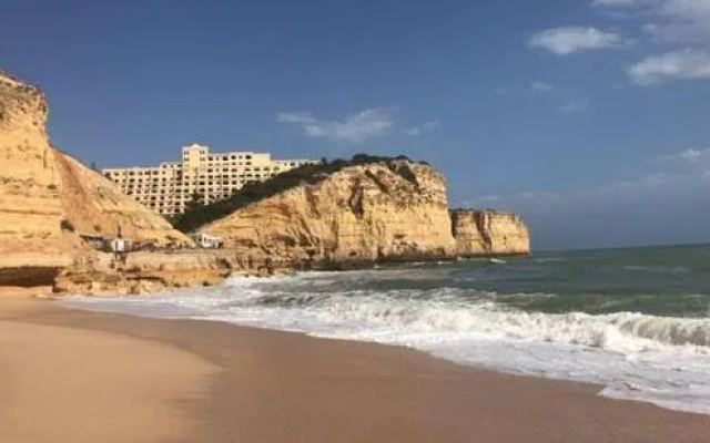 Lovely 1 bedroom beach house