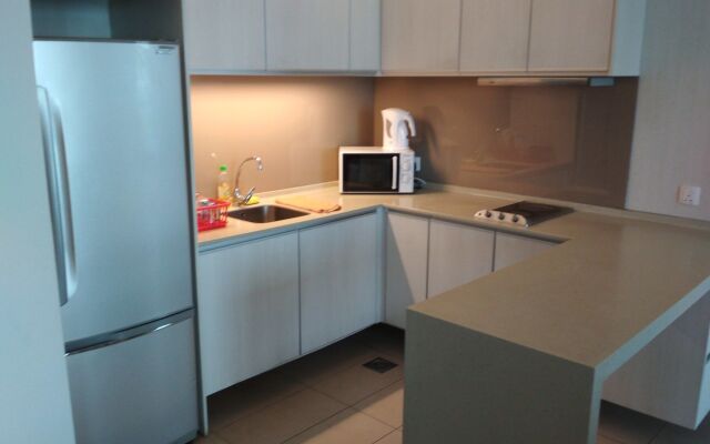 Queens Service Suite at Swiss Garden Residences