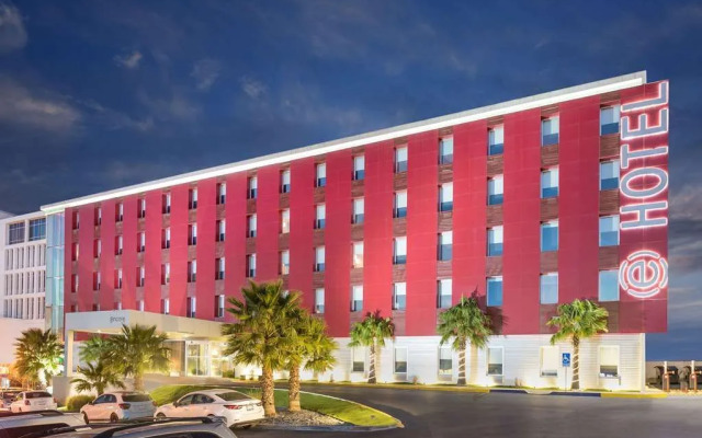 Ramada Encore By Wyndham Chihuahua