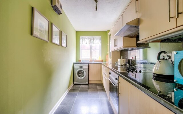 Lovely 2Bed Home In Central Edinburgh