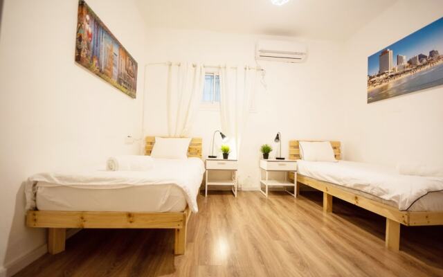 TLV Port Sweet-spot Near Beach