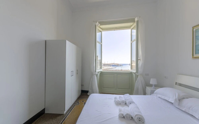 ALTIDO Big Apartment Cruise & Ferry Boat Terminal