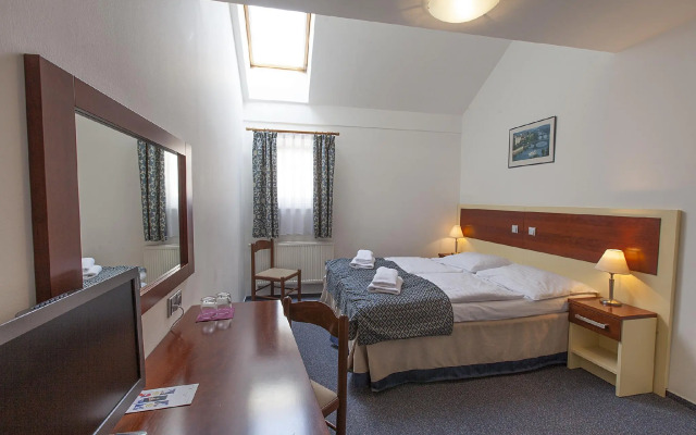 Hotel Atos