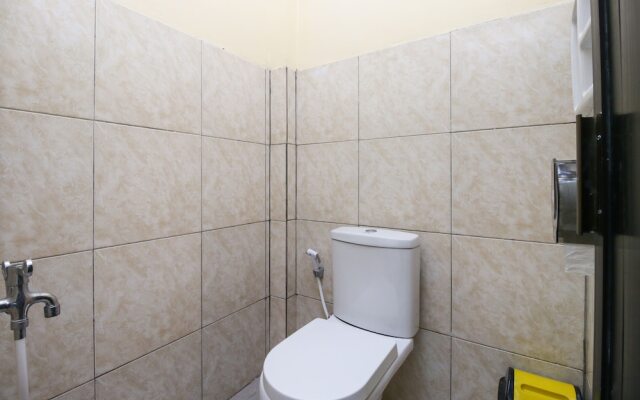 Airy Eco Syariah  Manunggal Kebonsari Blok B 9 Surabaya