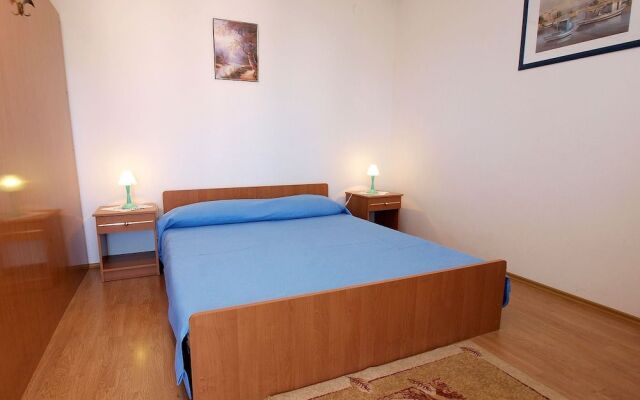 Apartment 50