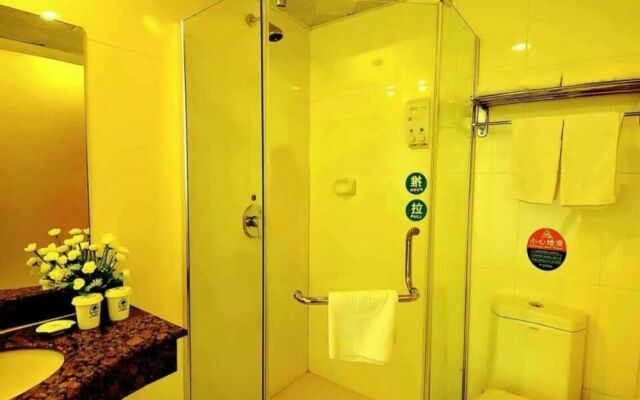 GreenTree Inn Chongqing Xiejiawan Hotel