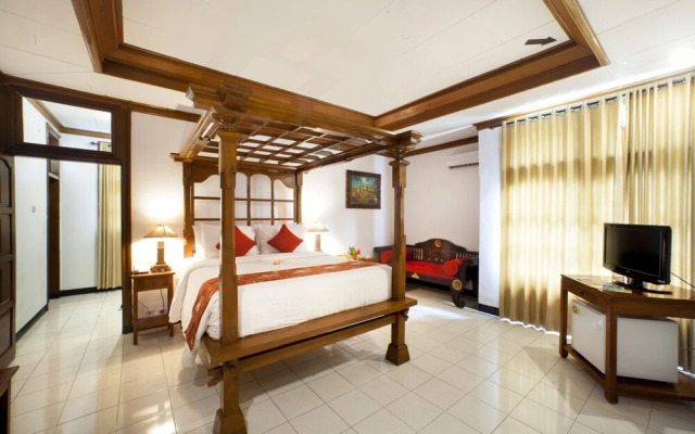 Bali Taman Lovina Resort and Spa Suites
