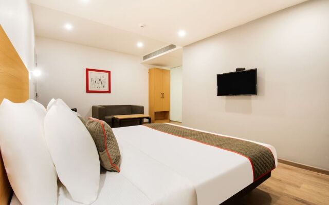 OYO Townhouse 228 Hotel Alana