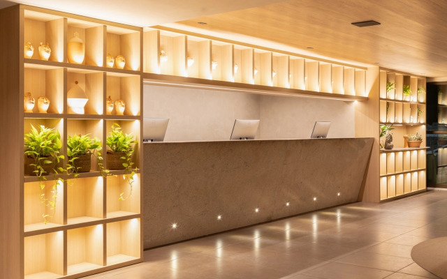 Ritz Suites Hotel