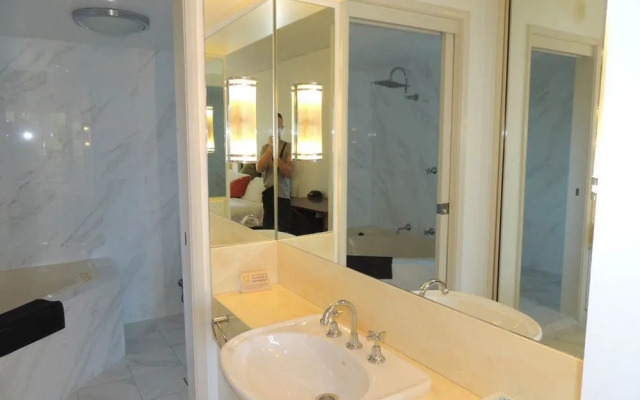 Pacific Bay Terraces