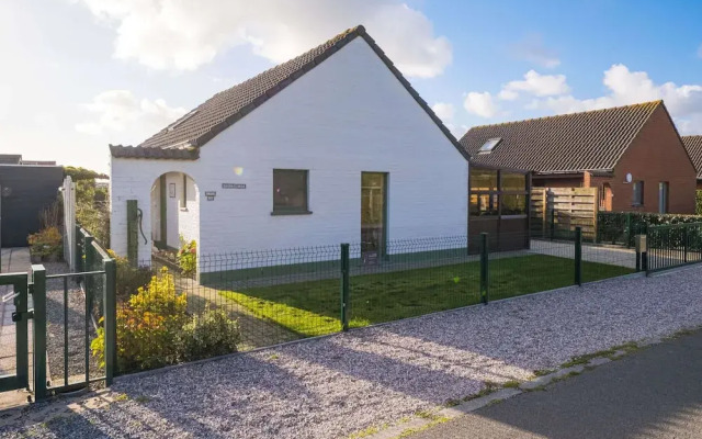Cosy Holiday Home on the Dunes