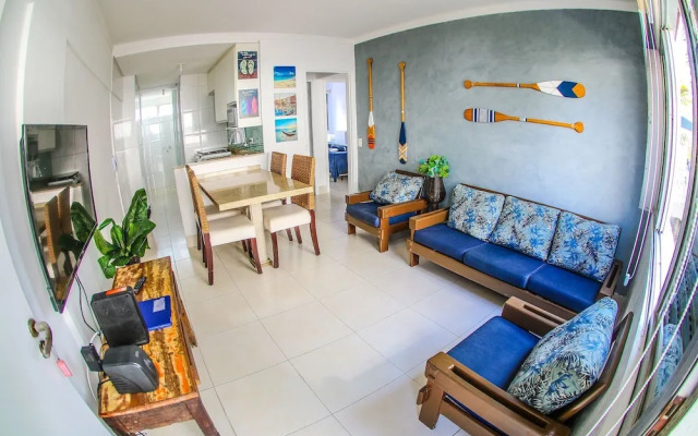 Pé na areia do Guarujá - Praia do Tombo (F)