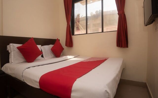 Oyo 23285 The Diplomat Lodging