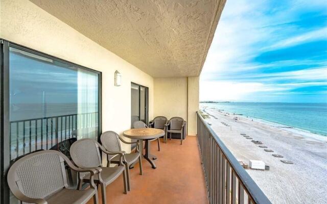 Las Brisas 404 - Three Bedroom Condo