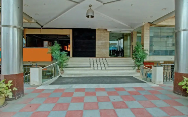 OYO 29625 Suvarna Regency
