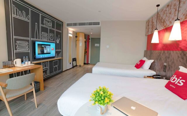 ibis Chengdu SM Square