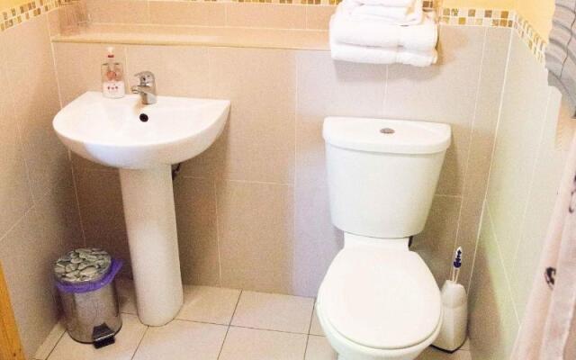 Groarty House & Manor B&B