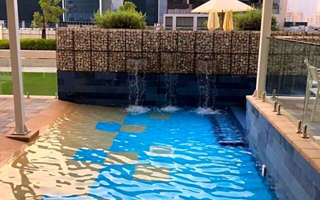 Reva Aparthotel next Burj Khalifa