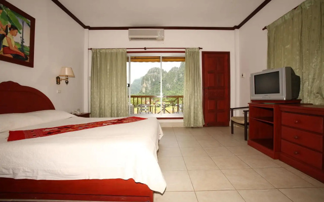 Vansana Vang Vieng
