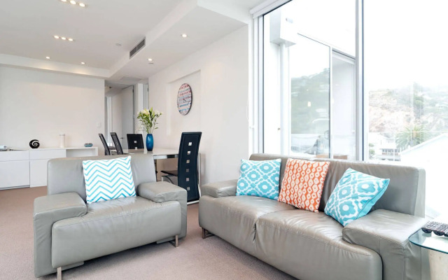 Bayside Apartments
