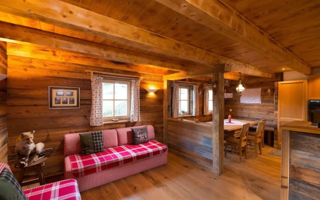 Chalet in St. Martin With Sauna & Hot Tub