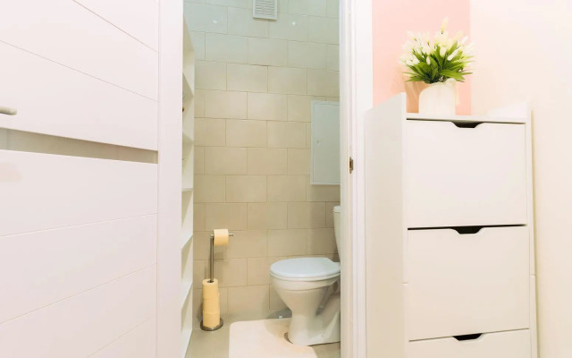 Пять Звёзд в микрорайоне Славянский  1/1