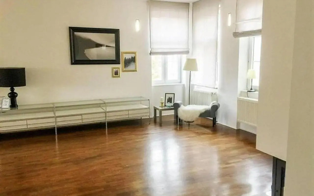 Luxusný 118m2 Apartmán s Krbom v Centre Nitry