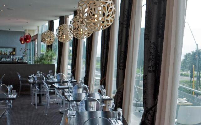 Millennium Hotel New Plymouth, Waterfront