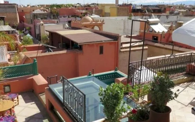 Riad La Douiria