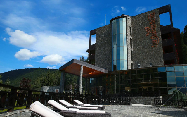 Lux Garden Hotel