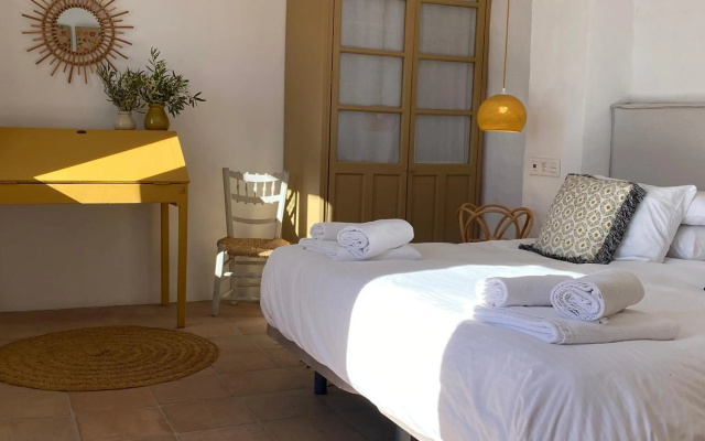 Romantic Ronda garden cottage