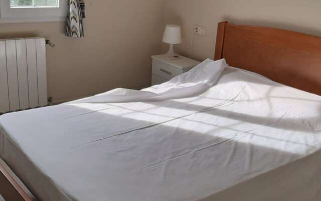 Plush Holiday Home in Llucmajor with Jacuzzi and Sauna