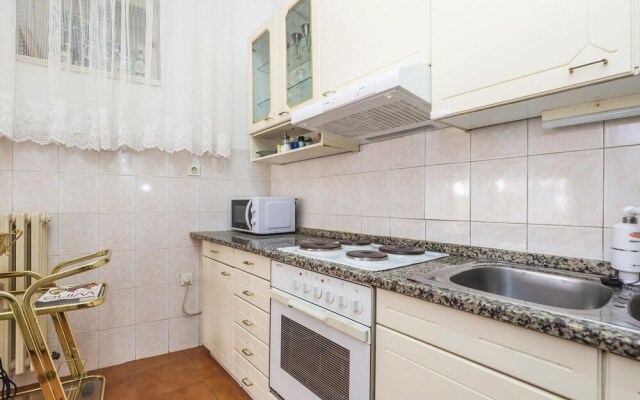 Beautiful Home in Volosko With Wifi and 4 Bedrooms