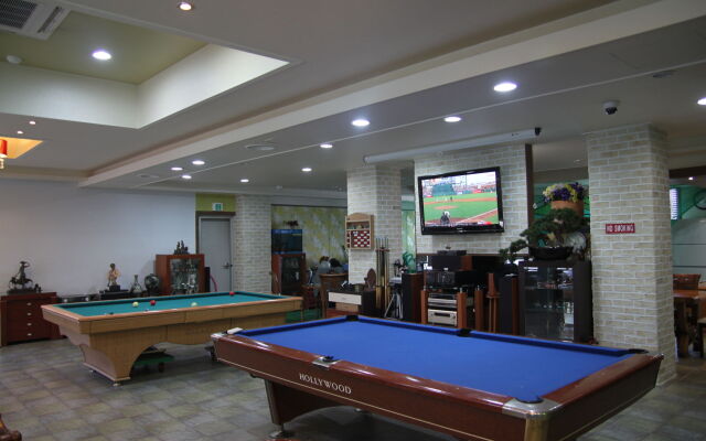 Western Hotel