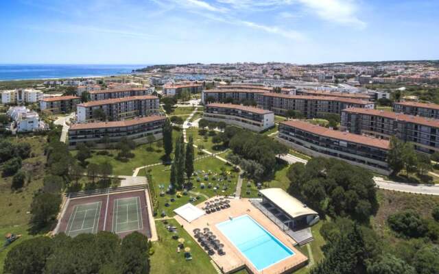 B39 - MarinaPark 2 Bedrooms Flat by DreamAlgarve