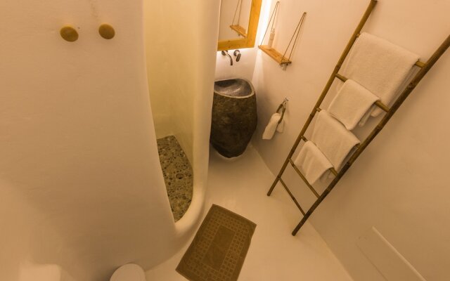 Salt Suites